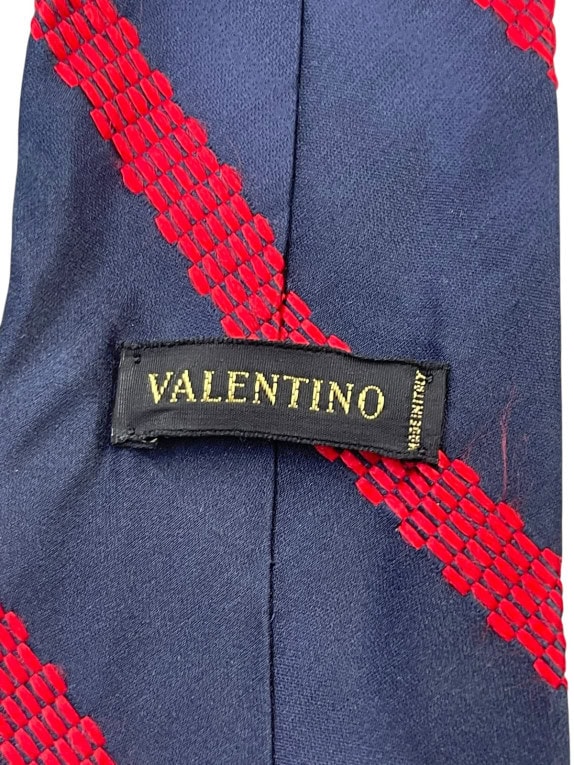 VALENTINO CRAVATTA CLASSIC RIGATA NAVY ROSSO UOMO PRE OWNED