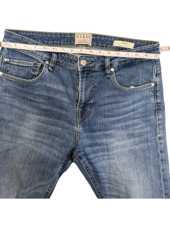 VINTAGE MEN'S GUESS JEAN IN BLUE