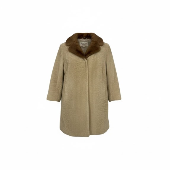 VINTAGE WOMEN'S MOUTON COAT BLONDE WITH FUR COLLAR SIZE S/M