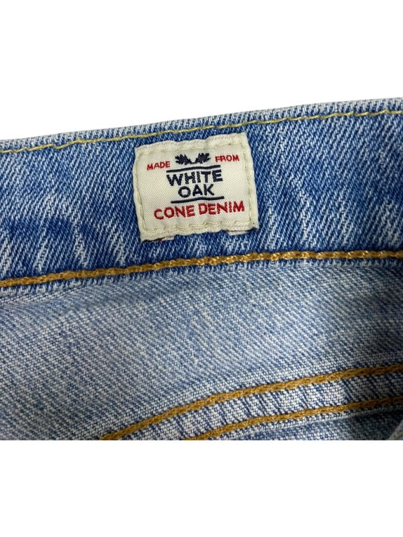 VINTAGE LEVI'S WHITE OAK BLUE JEANS M