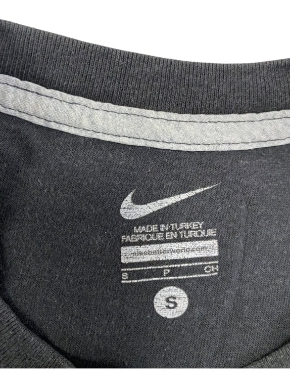 VINTAGE NIKE MEN'S T-SHIRT S