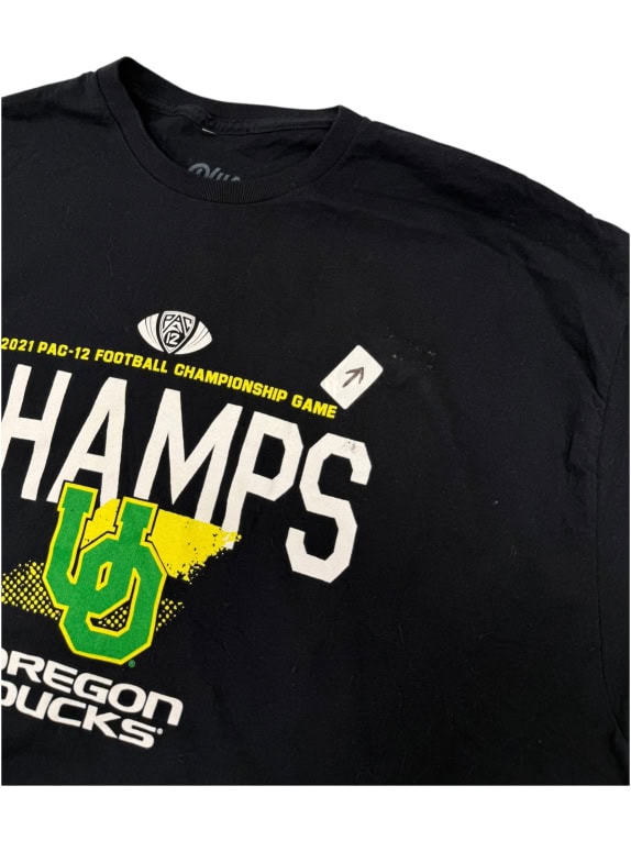 VINTAGE OREGON DUCKS CHAMPS 2021 PAC-12 FOOTBALL T-SHIRT