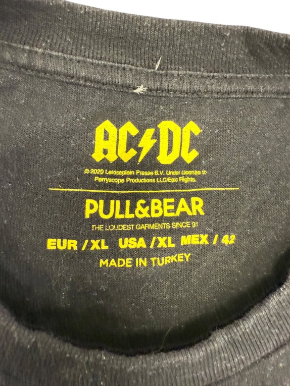 VINTAGE PULL&BEAR AC/DC T-SHIRT 