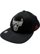 Adidas Chicago Bulls Black Snapback Cap NBA Unisex