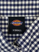 DICKIES ΚΟΝΤΟΜΑΝΙΚΟ ΠΟΥΚΑΜΙΣΟ ΚΛΑΣΙΚΟ NAVY ΛΕΥΚΟ ΓΥΝΑΙΚΕΙΟ PRE OWNED XS