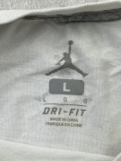 JORDAN T SHIRT GRAPHIC SPORTSWEAR BIANCA UOMO PRE OWNED L