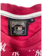 MAJESTIC T-SHIRT VINTAGE NEW YORK YANKEES ALL-OVER LOGO ΚΟΚΚΙΝΟ ΑΝΔΡΙΚΟ S