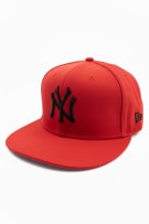 NEW ERA ΚΑΠΕΛΟ SNAPBACK 9FIFTY NEW YORK YANKEES ΛΟΓΟΤΥΠΟ ΚΟΚΚΙΝΟ UNISEX ONE SIZE