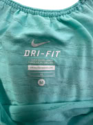 NIKE ΑΘΛΗΤΙΚΟ ΦΑΝΕΛΑΚΙ DRI-FIT STRIPED SAGE GREEN ΓΥΝΑΙΚΕΙΟ M