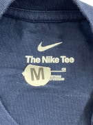 NIKE T-SHIRT STILE VINTAGE CON LOGO WEST VIRGINIA BLU SCURO UNISEX TAGLIA MEDIA usata