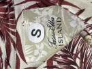TASSO ISLAND HAWAIIAN PRINT SHIRT BURGUNDY MEN PRE OWNED S