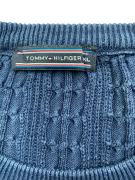 TOMMY HILFIGER maglia in maglia cable-knit con logo ricamato blu da uomo