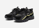 UMBRO SNEAKERS ATHLETIC BLACK MEN PRE OWNED No 43