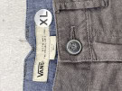 VANS SHORTS MINIMAL GREY MEN PRE OWNED XL