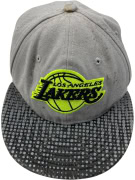 VINTAGE LOS ANGELES LAKERS ΚΑΠΕΛΟ ΜΕ ΚΕΝΤΗΤΟ ΛΟΓΟΤΥΠΟ ΓΚΡΙ UNISEX ONE SIZE